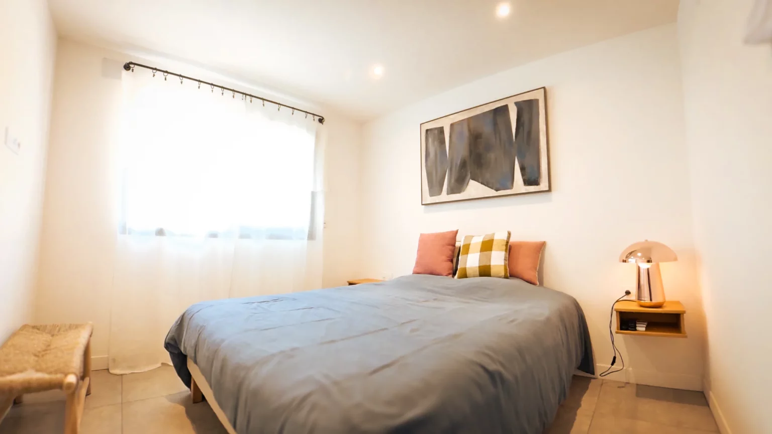 Casa_Di_Simone_Pietrosella_AppartementT2_chambre